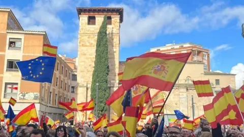 manifestación cotra la amnistía Zamora _9