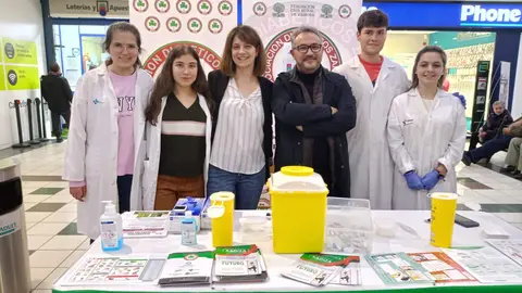 La Asociación de Diabéticos de Zamora en el Centro Comercial Valderaduey (1)