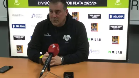 Fran González en rueda de prensa analizando el duelo ante Ciudad Real