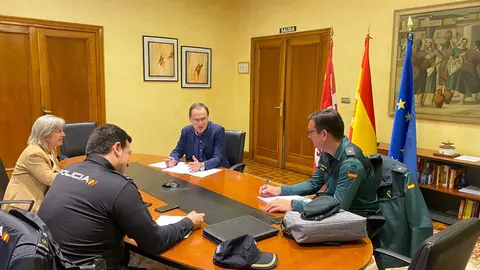 Reunión de coordinación semanal de seguridad con las FCSE