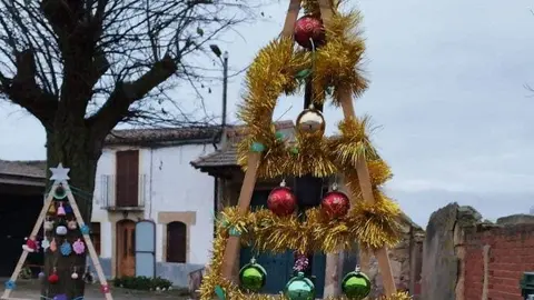Decoración navideña en San Marcial