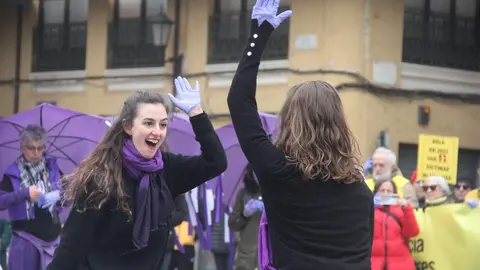 Acto de homenaje a las víctimas de la Coordinadora Feminista de Zamora por el 25N_31