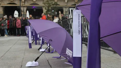 Acto de homenaje a las víctimas de la Coordinadora Feminista de Zamora por el 25N_8