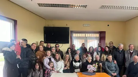 celebración de los 100 años de Carmen Galande de Villaveza del Agua
