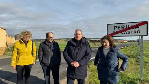 obras en San Pedro de las Cuevas con Perilla de Castro