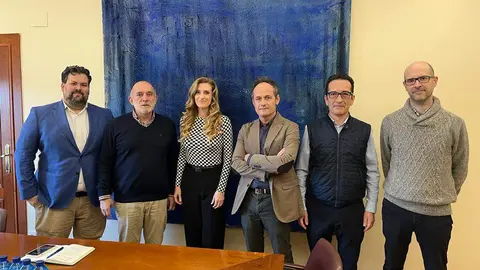 Reunión Viceconsejera de Acción Cultural con Gremio de Editores de Castilla y León Descargar imagen