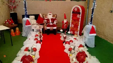 Papá Noel en el bar Tropical de Zamora