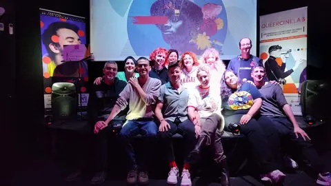 Gsus López y el equipo 'Triángulo Queercinelab'