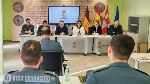 Presentación campaña Comercio Seguro en Benavente
