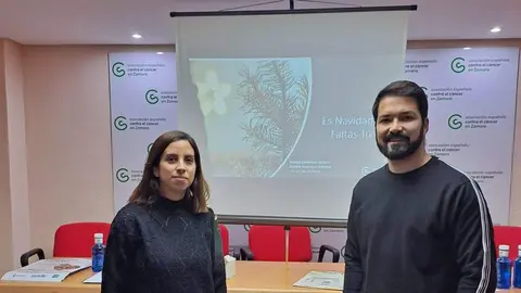 María Montejo Benito y Rubén Sánchez Esteban, psicólogos de la AECC