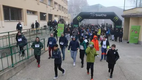 El IES R&iacute;o Duero se une a los afectados por las enfermedades raras en una marcha solidaria (6)
