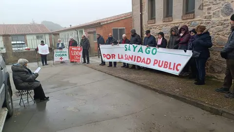 Concentración número 119 de la Plataforma en Defensa de la Sanidad Pública de Sayago. Fotografía: CEDIDA