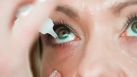 Fotografía de archivo gotas ojos