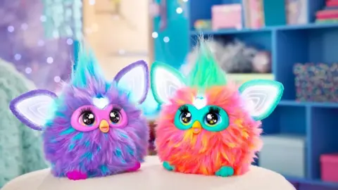 Furby. Hasbro