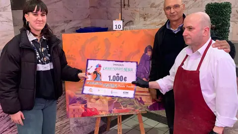 Laura Merayo ganadora dibujo mercado de abastos