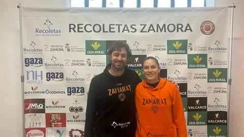 Ricardo Vasconcelos y Ornella Santana en la previa