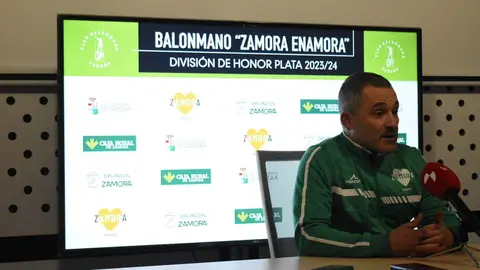 Diego Soto en la previa del encuentro ante Alicante