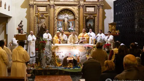 Homenaje al centenario Don Lorenzo Villar Gutiérrez . Fotografía: Interbenavente.es