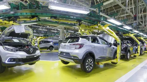 Fábrica de Renault en Valladolid produciendo unidades del modelo Captur híbrido enchufable