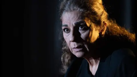 Lolita Flores en la obra de teatro 'Poncia'