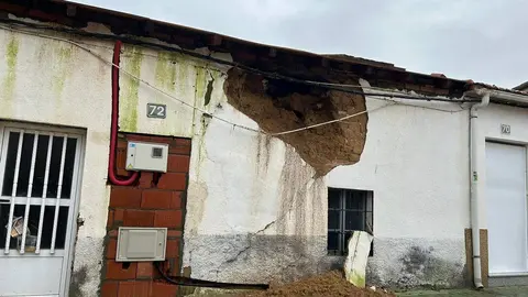 Derrumbe parcial de una vivienda en Morales del Vino