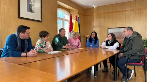 El Presidente de la Diputación en San Cristóbal de Entreviñas