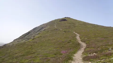 Pico de Peña Trevinca. Fotografía: Wikiloc