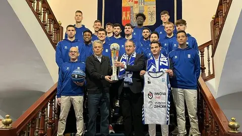 El primer título nacional para el CB Zamora 