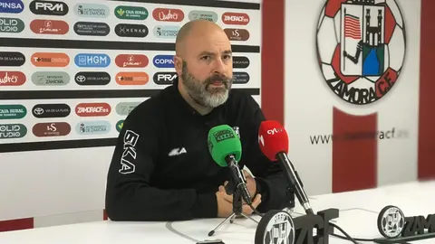 David Movilla en la previa del Guijuelo