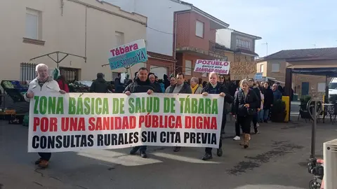 Protesta de la Plataforma por una Sanidad Pública Digna de la Zona Básica de Salud de Tábara