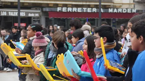 Los cuatro centro de la Congregación de las Hermanas del Amor de Dios actúan en el Día de la Paz