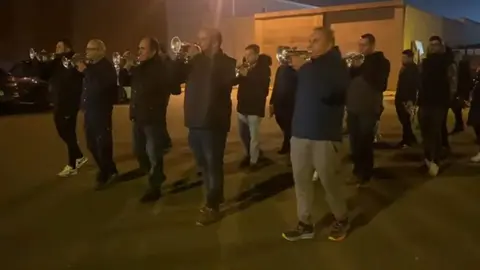 Banda de la Cofradía de Jesús Nazareno ensayando