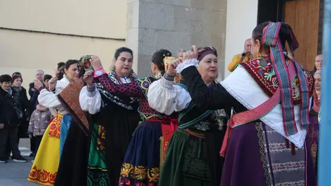 Las águedas de San José Obrero desfila en su 15 aniversario