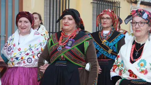 Las águedas de San José Obrero desfila en su 15 aniversario