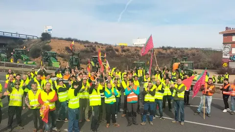 agricultores para el tráfico en la A-6