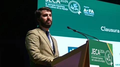 El vicepresidente de la Junta, Juan García Gallardo, durante una presentación a profesionales del sector primario
