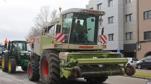 Tractorada con motivo de la manifestación del 9 de febrero