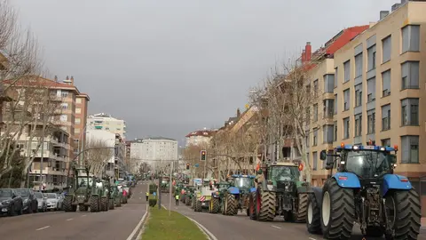 Tractorada con motivo de la manifestación del 9 de febrero