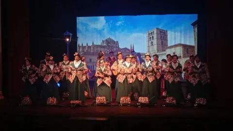 Gala de murgas en el Teatro Principal (18)