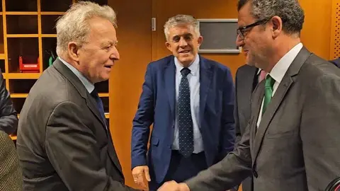 Reunión con el comisario de Agricultura de la UE