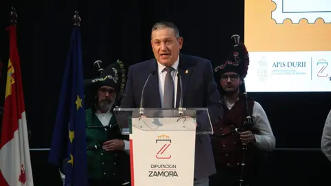 Javier Faúndez en el acto de inauguración de Meliza