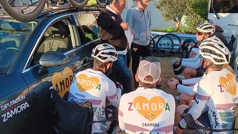 Zamora Enamora junior en Vuelta a Extremadura 2024 (1)