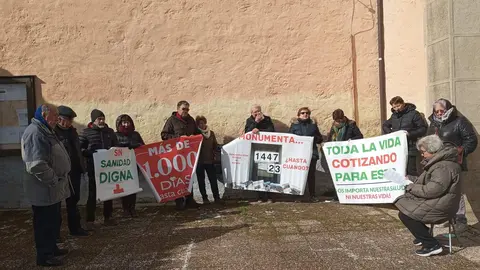 Concentración número 127 de la Plataforma en Defensa de la Sanidad Pública de Sayago. Fotografía: CEDIDA