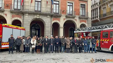 minuto de silencio en Zamora 