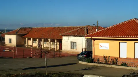 Colegio rural en Arrabalde