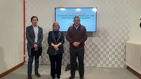 El presidente de la Diputación de Zamora, Javier Faúndez Domínguez, preside la reunión del Plan de Sistemas de Depuración de aguas residuales urbanas en municipios de menos de 500 habitantes equivalentes 