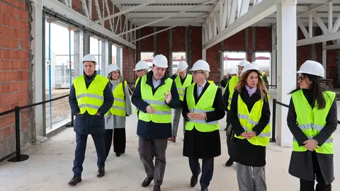 Visita a las obras de la nueva planta de Novartis en Castellanos de Moriscos