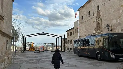 montaje carpas Semana Santa 