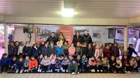Alumnos del Colegio Corazón de Jesús disfrutan de una visita educativa al Mercado de Abastos de Zamora