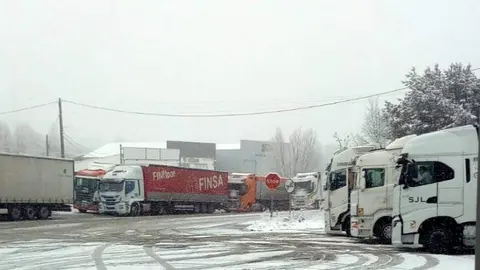 camiones parking embolsamiento_tn